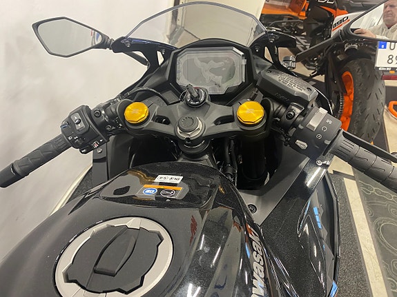 Kawasaki Ninja ZX-4R "Fabriksny hoj för omgående leverans" 5 of 5