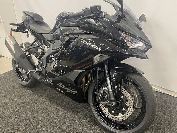 Kawasaki Ninja ZX-4R "Fabriksny hoj för omgående leverans" 3 of 5
