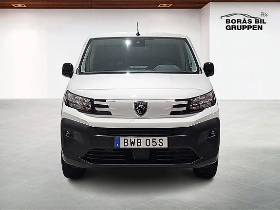Peugeot Partner 8 of 12