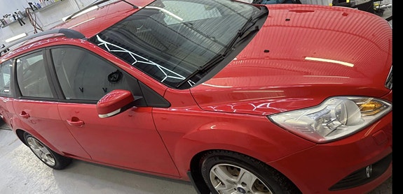Ford Focus 8 of 11