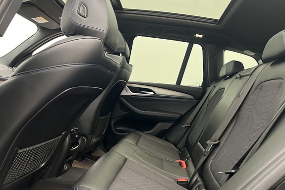 BMW X3 14 of 30