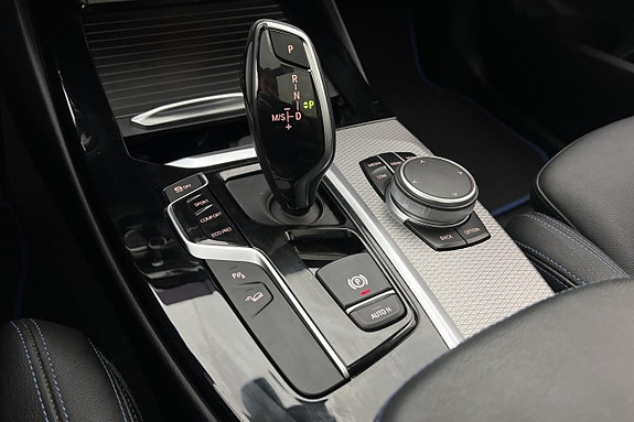 BMW X3 25 of 30