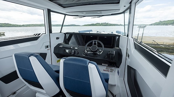 Axopar 29 XC Cross Cabin - 2024 2 of 30