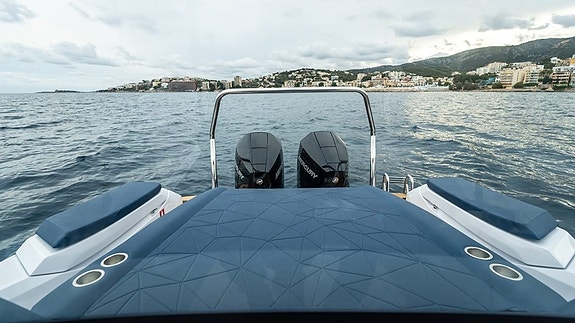 Axopar 29 XC Cross Cabin - 2024 11 of 30