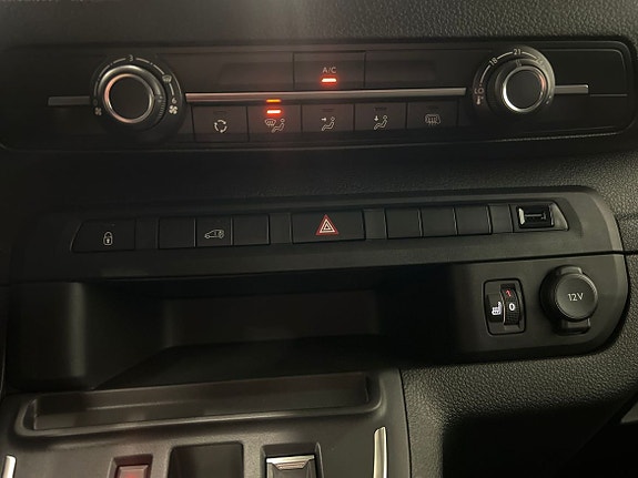 Opel Vivaro-e 14 of 23