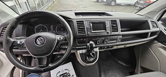 Volkswagen Transporter 16 of 22