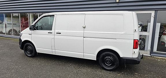 Volkswagen Transporter 3 of 5