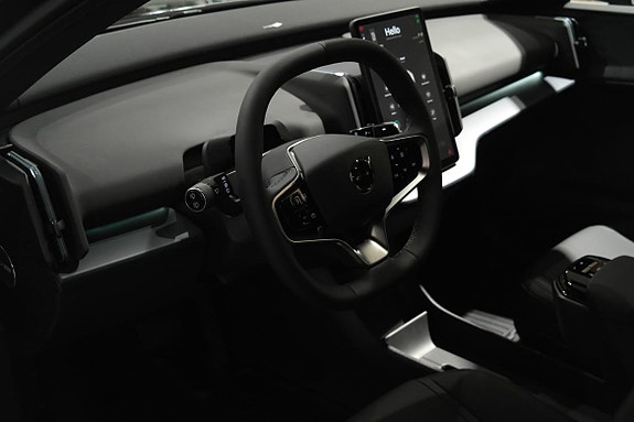 Volvo EX30 5 of 15