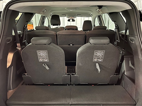 Peugeot 5008 5 of 5