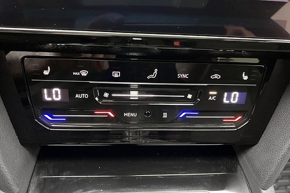 Volkswagen Arteon 18 of 23