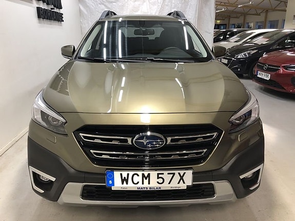 Subaru Outback 2 of 5