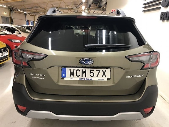 Subaru Outback 4 of 5
