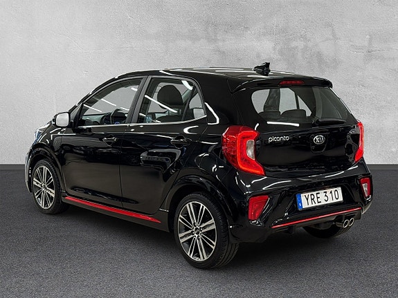 Kia Picanto 3 of 24