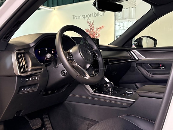 Mazda CX-60 12 of 23