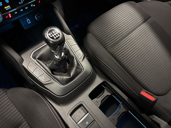 Ford Focus 24 of 28