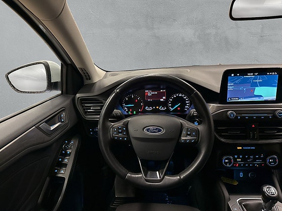 Ford Focus 15 of 28