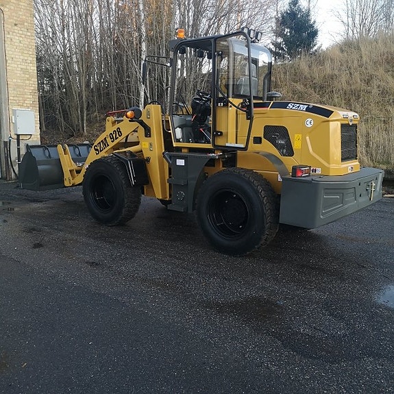 Stor SOMMAR-REA på våra SZM 928 hjullastare. 7 ton. 2st kvar 12 of 12