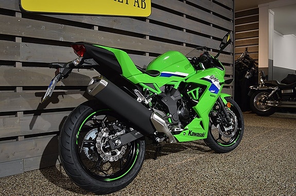 Kawasaki Ninja 125 Kampanjpris 2 of 7