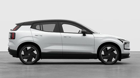 Volvo EX30 4 of 14
