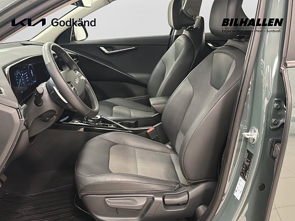Kia Niro 9 of 17