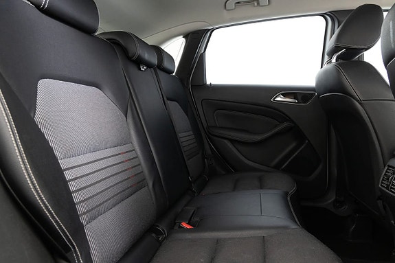Mercedes-Benz B180 d 20 of 27