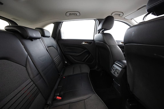 Mercedes-Benz B180 d 19 of 27