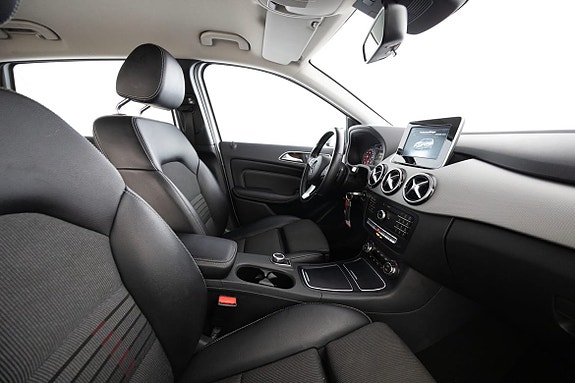 Mercedes-Benz B180 d 18 of 27