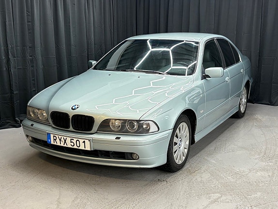 BMW 530i