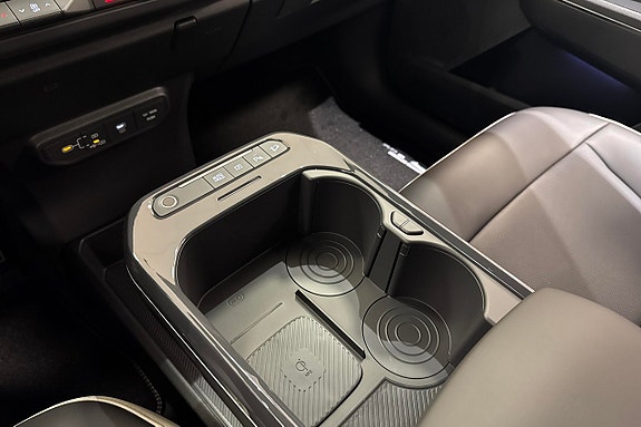 Kia EV5 12 of 15