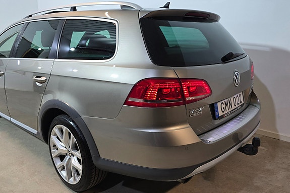 Volkswagen Passat Alltrack 5 of 5