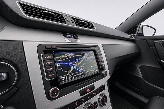 Volkswagen Passat Alltrack 20 of 23