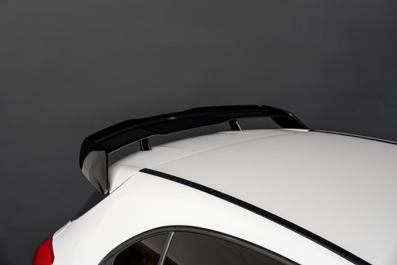 Mercedes-Benz A45 7 of 29