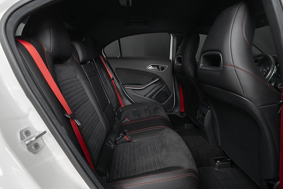 Mercedes-Benz A45 13 of 29