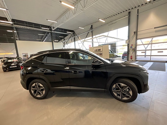 Hyundai Tucson 6 of 30