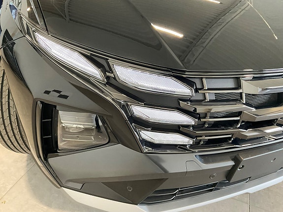 Hyundai Tucson 8 of 30