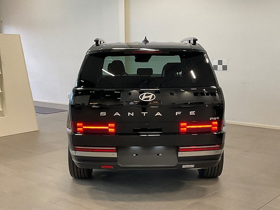 Hyundai Santa Fe 4 of 25