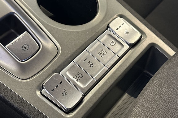 Hyundai Kona 9 of 13