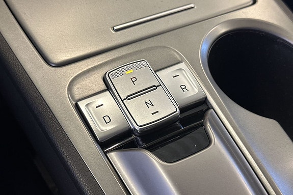 Hyundai Kona 6 of 13