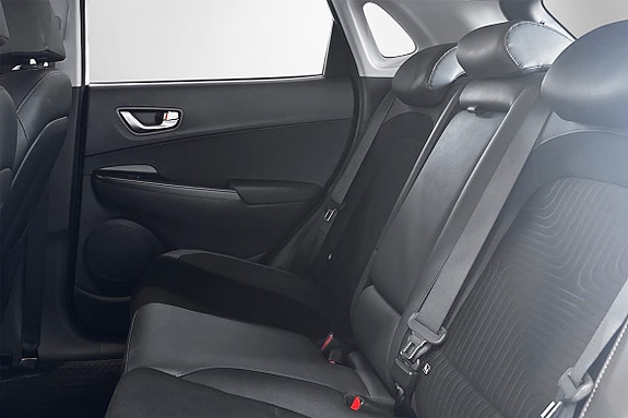 Hyundai Kona 12 of 13