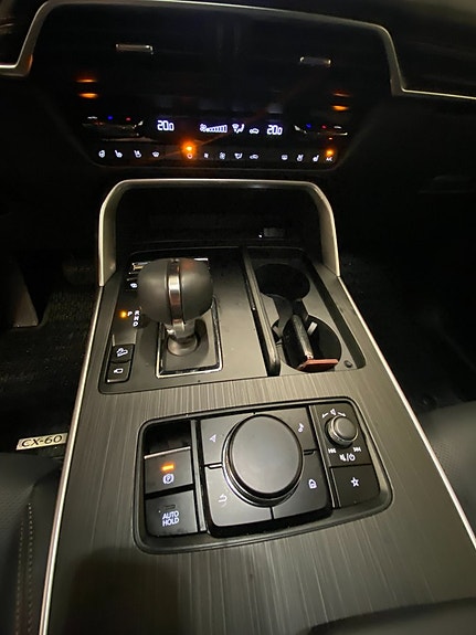 Mazda CX-60 11 of 18