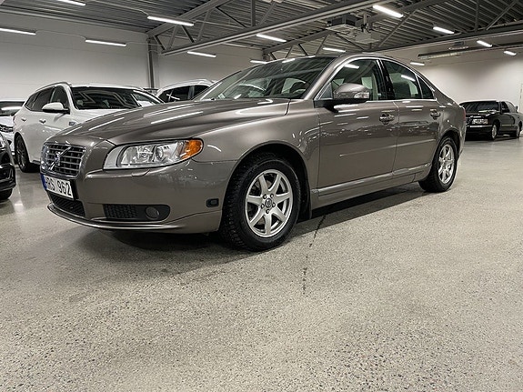 Volvo S80