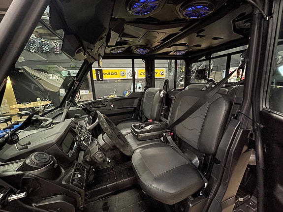 Can-Am Traxter HD10 MAX 6-sits Traktor A 11 of 11