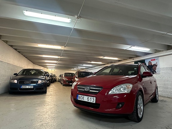 Kia Ceed 2 of 12
