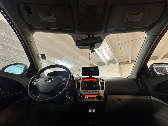 Kia Ceed 12 of 12