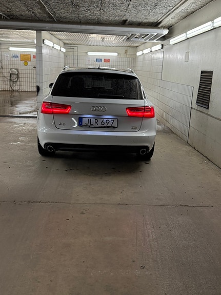 Audi A6 9 of 9