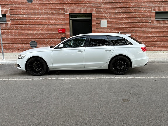 Audi A6 2 of 5