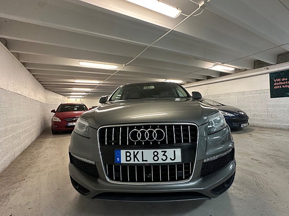 Audi Q7 5 of 5