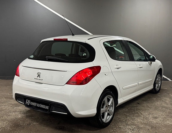 Peugeot 308 6 of 15