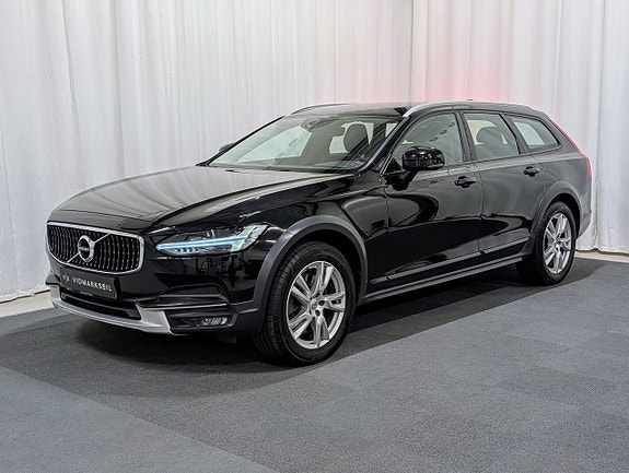 Volvo V90 Cross Country