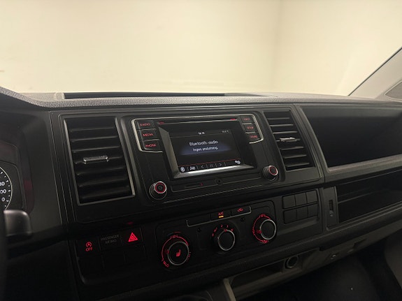 Volkswagen Transporter - 15